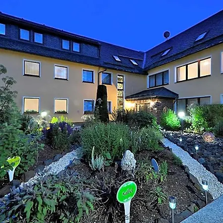Im Kraeutergarten 3* Cursdorf