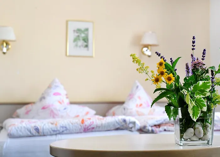 Im Kraeutergarten 3*