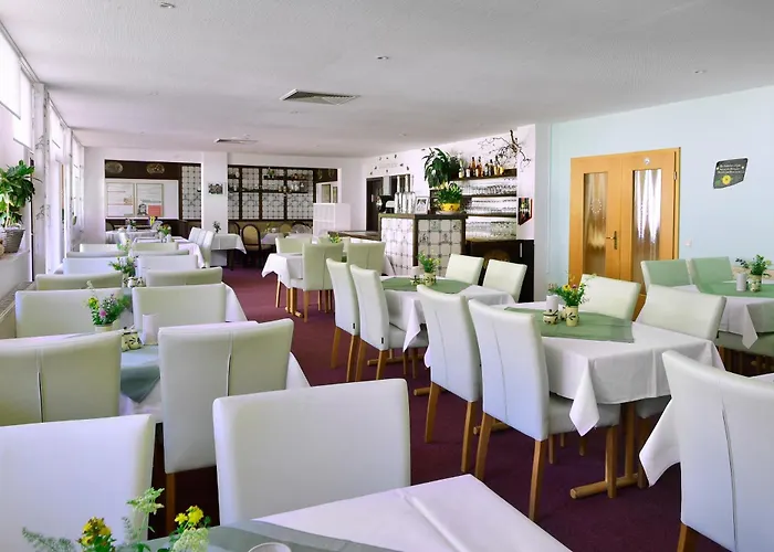 Im Kraeutergarten Cursdorf